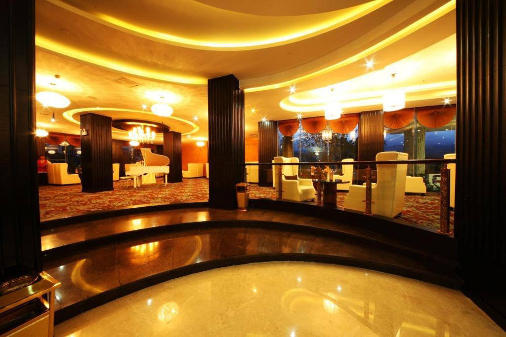 Xiongzhao Grand Hotel Weishan Dali (Yunnan) Zewnętrze zdjęcie